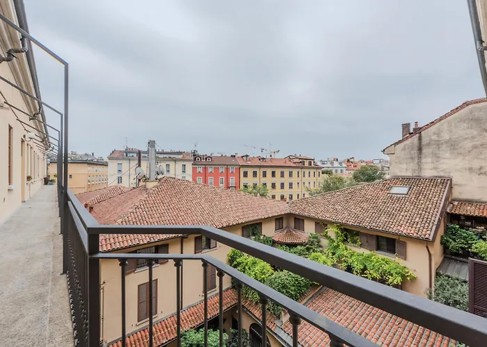 Easytopstay - Porta Garibaldi Antique Charm
